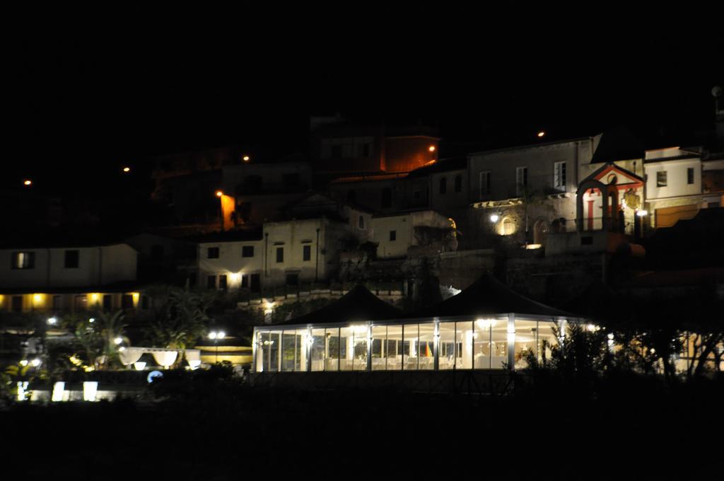Villa Martius San Pier Niceto Екстер'єр фото